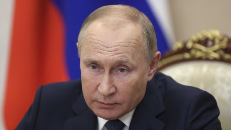 Путін запросив у Ради федерації дозвіл на використання армії за кордоном