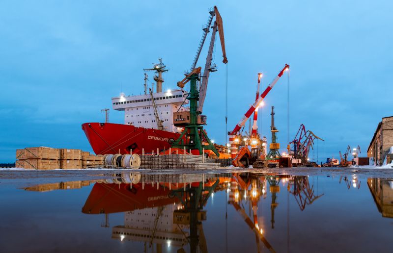Євросоюз хоче закрити порти для російських кораблів