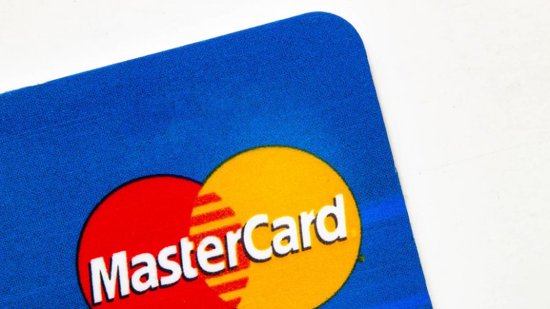 Mastercard відрізав низку фінустанов Росії від своєї платіжної мережі