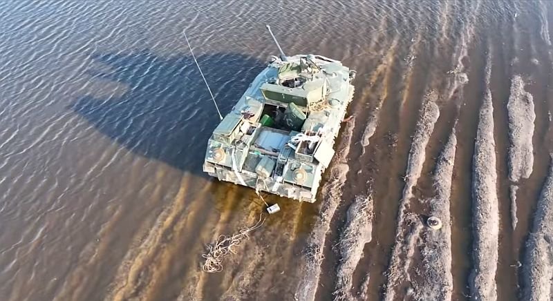Як тікаючи від ЗСУ окупанти покидали свою техніку біля річки Ірпінь (відео)