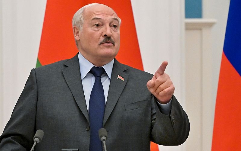 Лукашенко буде знищений миттєво, навіть до падіння Путіна