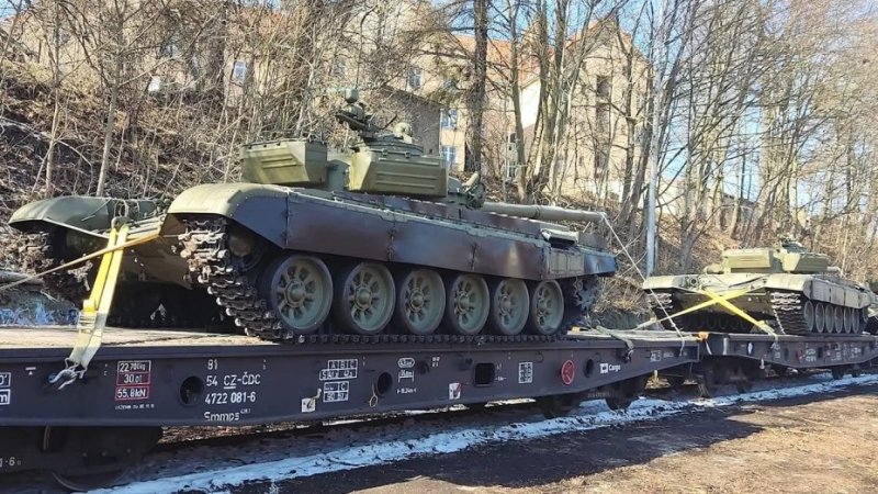 Чехія красиво відповіла Росії на її вимоги щодо зброї для України