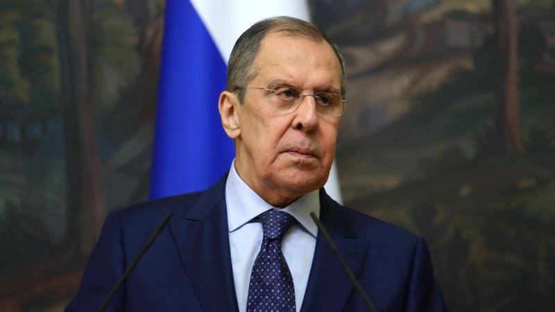 Лавров звинуватив залякує НАТО виходом війни за межі України