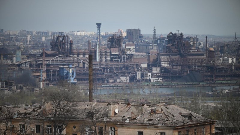Путін погодився на залучення ООН та Червоного Хреста до евакуації з "Азовсталі"