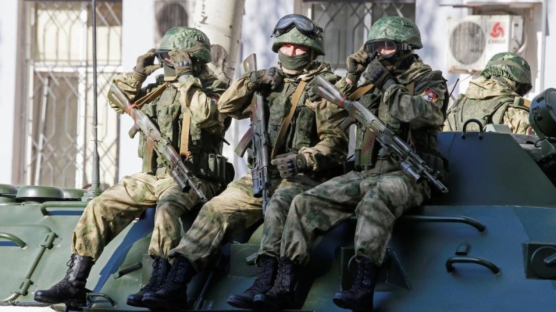 РФ будує вже третю лінію оборони на півдні України