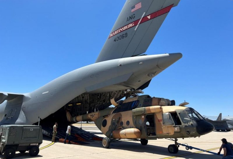 У Кремлі істерика через постачання вертольотів Мі-17 в Україну