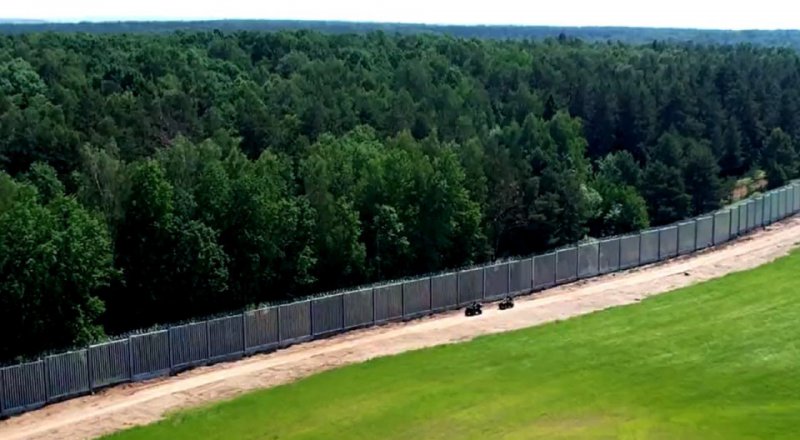Фінляндія будуватиме стіну на кордоні з Росією