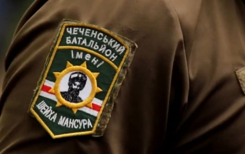 Добровольці з батальйону Шейха Мансура готуються до війни у Чечні