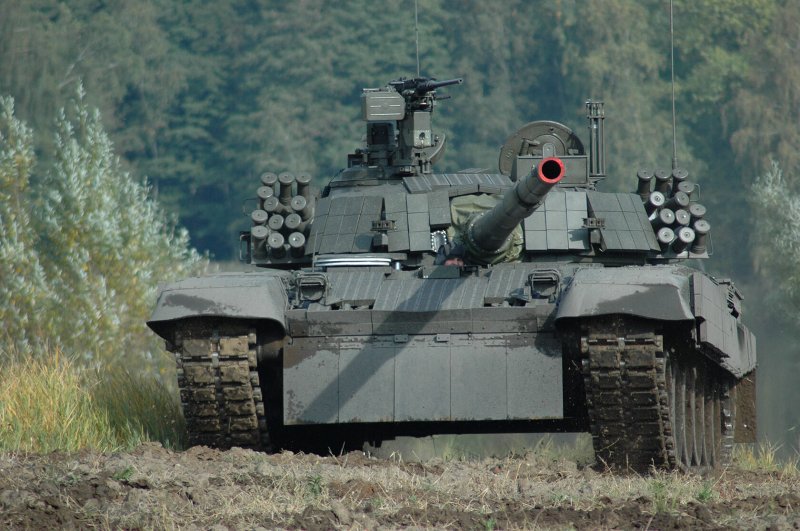 Польща передала Україні танки PT-91Twardy