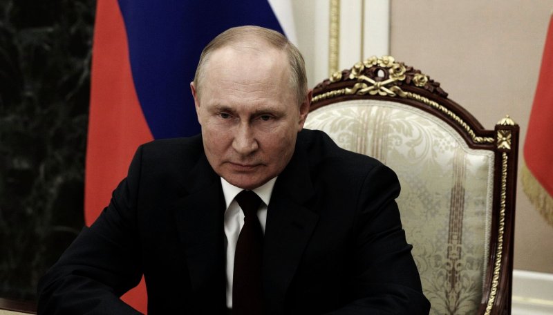 Путін розповідав Шольцу, що Білорусь і Україна не повинні бути окремими державами