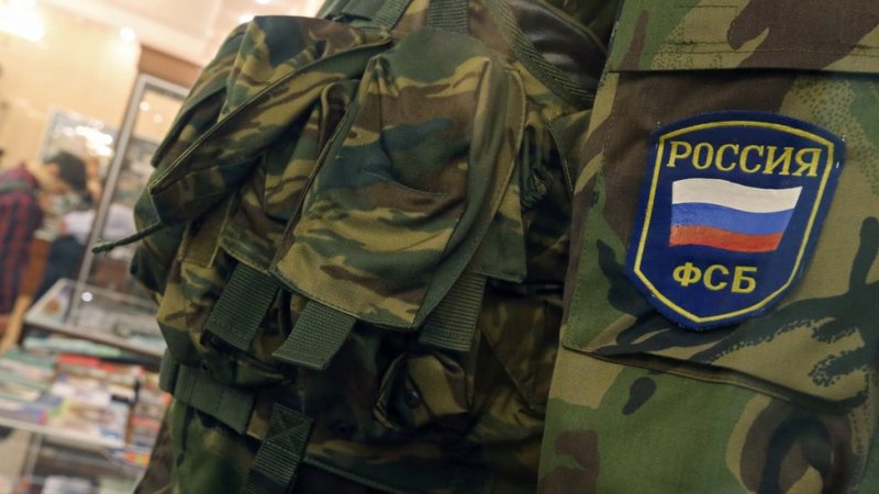 Військовий РФ застрелив двох співробітників ФСБ в Херсоні