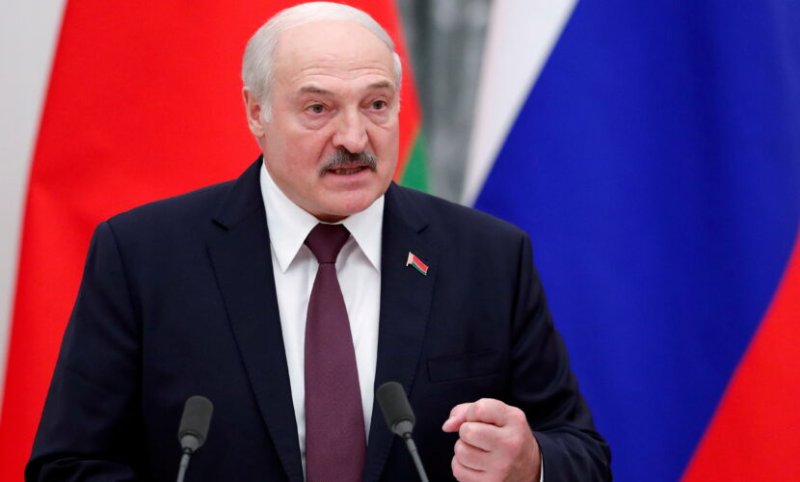Лукашенко загрожує Україні повним знищенням за відмову ''схилитися перед Путіним''