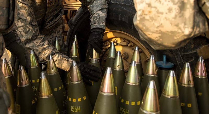 Чи вистачить Україні снарядів стандартів НАТО 155 мм