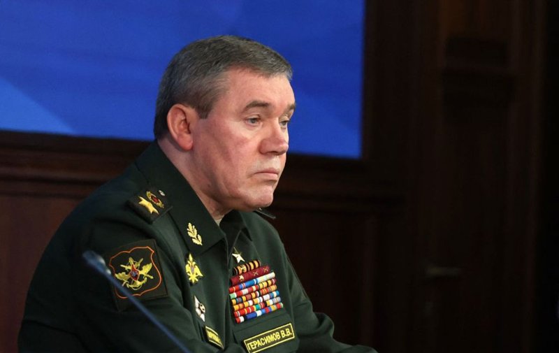 Перші накази Герасимова викликали шквал критики в армії РФ