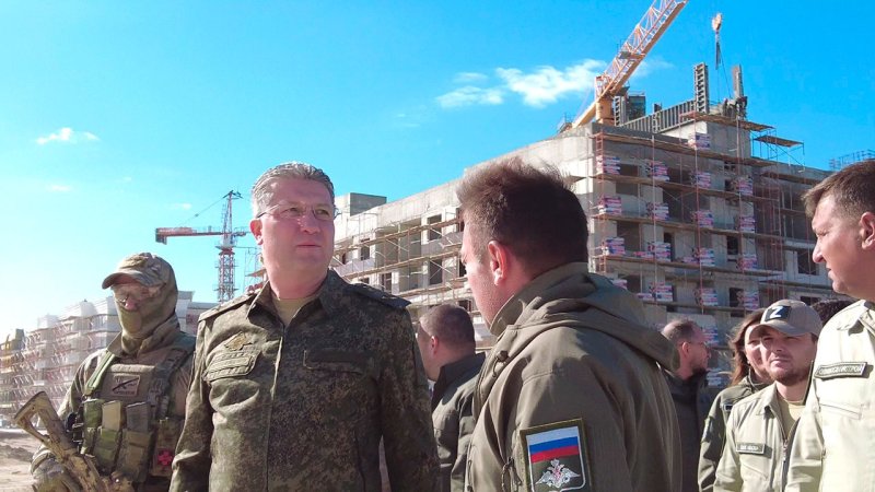 Чому росіяни у Маріуполі зупинили будівництво