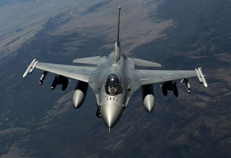 Росія погрожує країнам Заходу після заяв про F-16