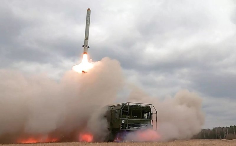 Нічна атака на Київ: Росія вдарила максимальною кількістю ракет за один раз