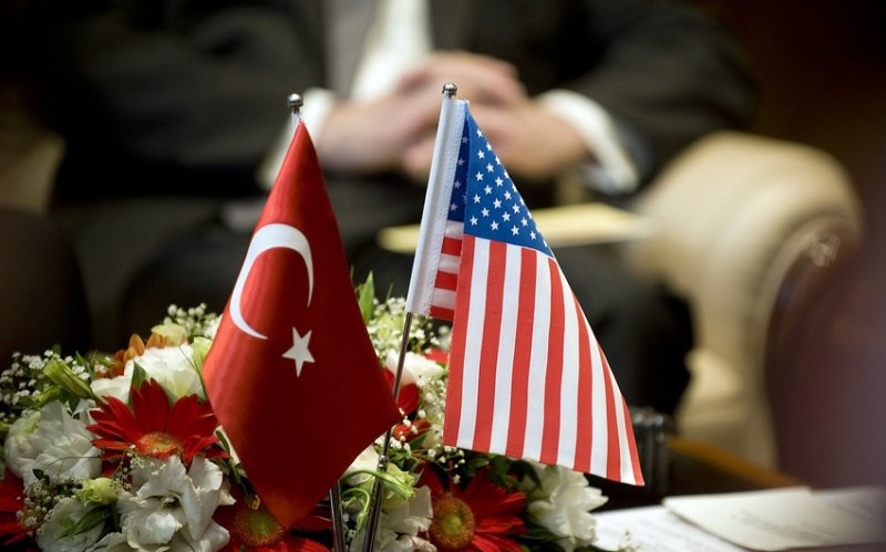 США мають намір дотиснути Туреччину