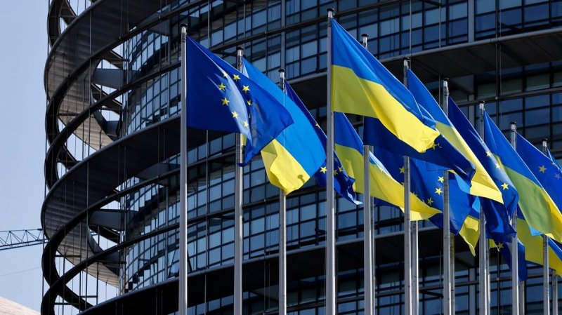 Рада ЄС схвалила історічне рішення щодо України