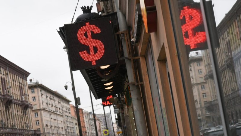 Як нові потужні санкції США вплинули на російський рубль