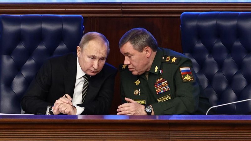 Герасимов дав обіцянку Путіну стосовно Курської області