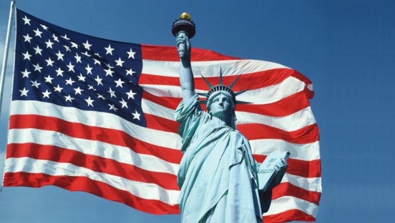 У США вимагають перегляду помилкову стратегію щодо РФ