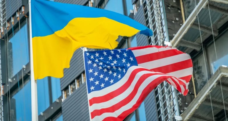 Як змінюється думка пересічних американців щодо підтримки України