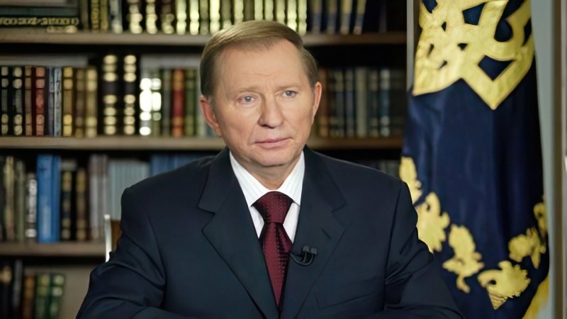 Кучма: В України було два варіанти уникнути війни