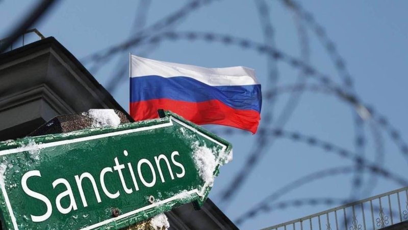 Politico: Латвія та Литва заблокували ухвалення 15-го пакета санкцій ЄС