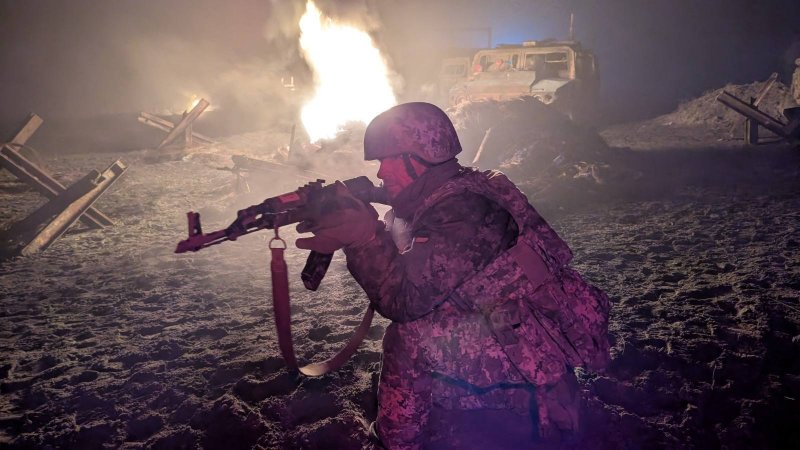 Наступ окупантів в Україні сповільнився майже вдвічі