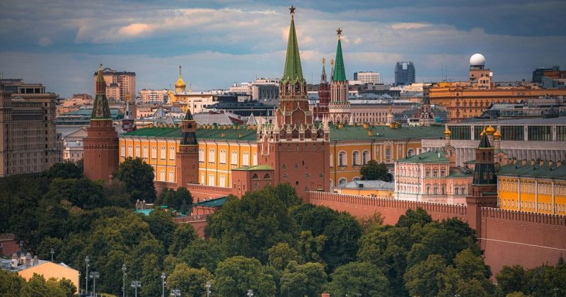 The Economist: Москва на переговорах пригрозила “вічною війною”