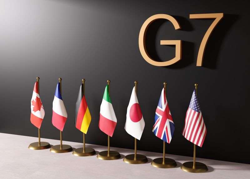 G7 заблокували можливість союзникам РФ заробити на відбудові України