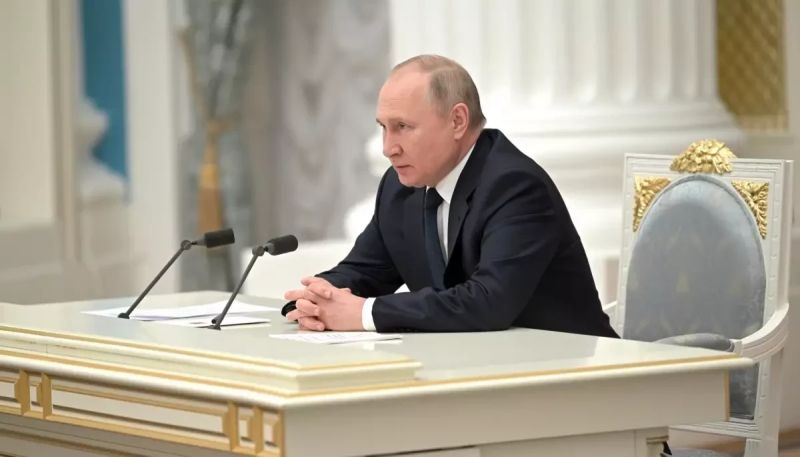 У Путіна вигадали причину не підписувати меморандум з Україною
