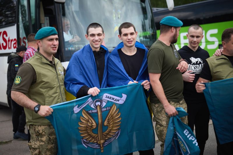 Україна провела ще один обмін полоненими: Зеленський про повернення та шокуючий стан військових