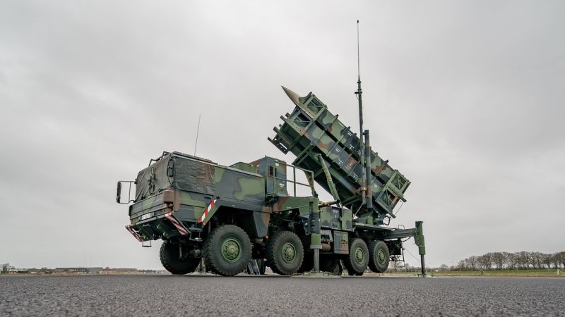 Нідерланди роблять "хід конем", Україна отримає більше