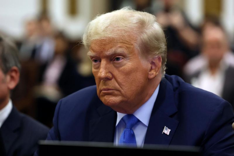 Трамп заявив, що Зеленський може припинити війну “практично негайно”
