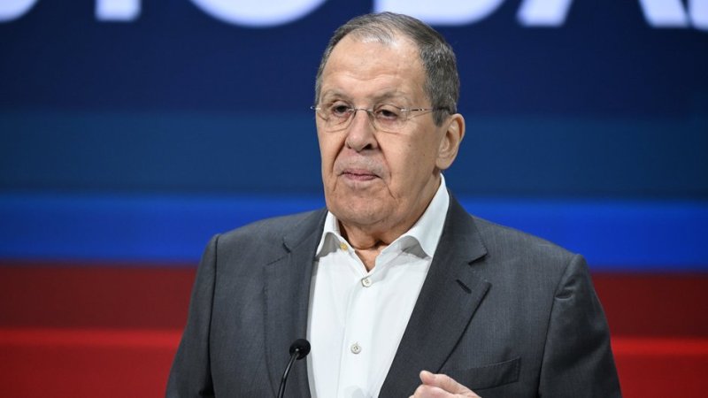 Лавров відзначився черговими недолугими заявами