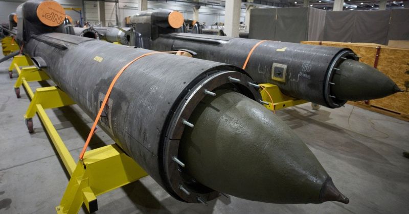 Зеленський розповів про проблеми з виробництвом "Фламінго"