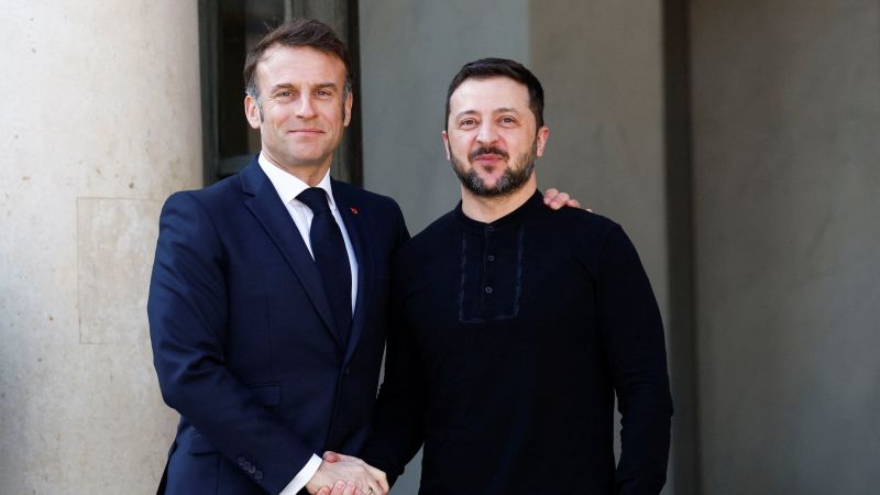 Зеленський і Макрон домовились про ППО для України: деталі розмови