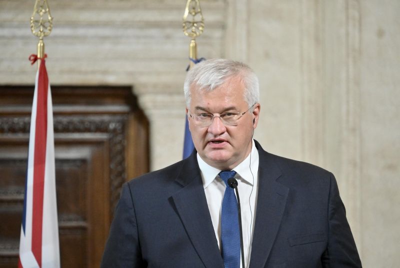 Орбан погрожує не пускати Україну до ЄС 100 років — Сибіга жорстко відреагував