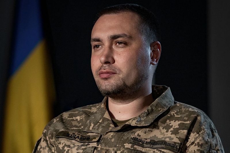 Кирило Буданов у Парижі: зустріч з французьким генералом та елегантний вигляд