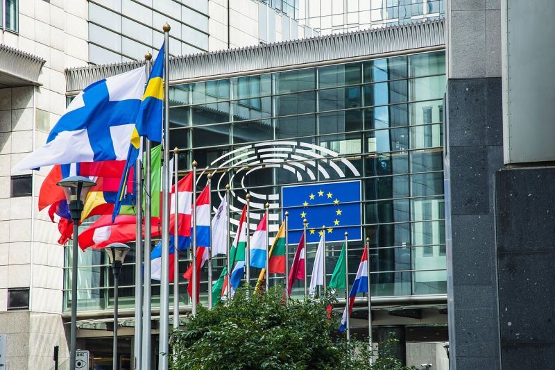 ЄС готує рішучу відповідь на введення мит Трампом через Гренландію