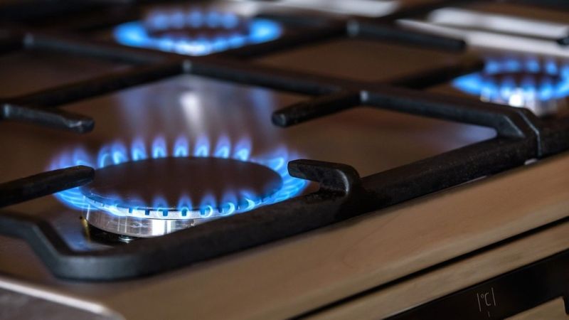 Чому в платіжках з’явилися неправильні суми за газ: у компаніях пояснили причину збоїв