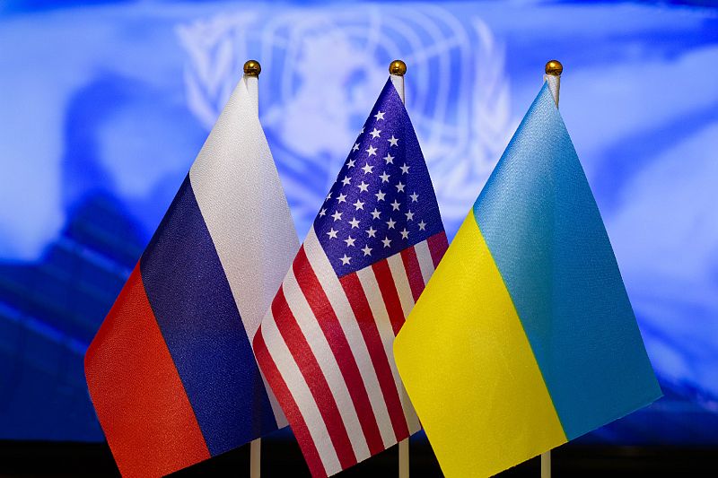 Як Трамп та війна в Україні ставлять крапку в епосі диктатора