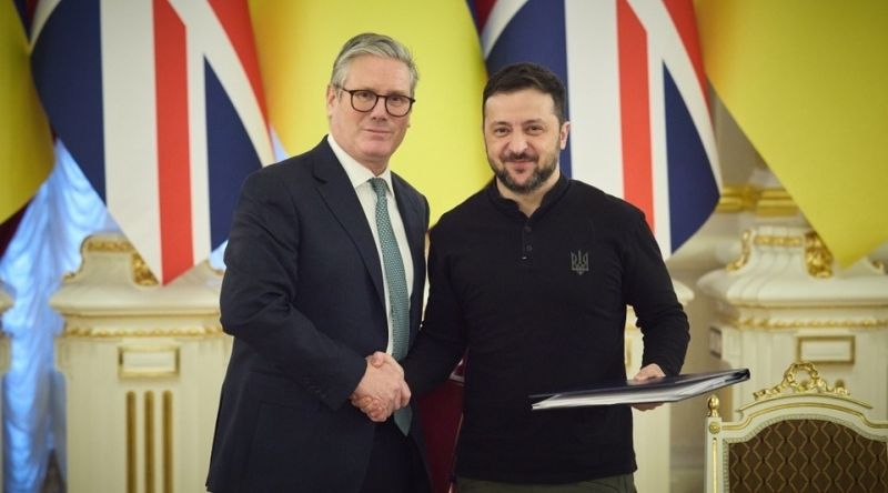 Зеленський відреагував на відставку прем'єра Британії Стармера