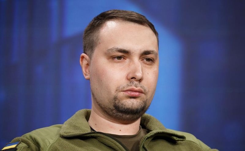 Буданов різко відреагував на позбавлення Зеленського польського ордена