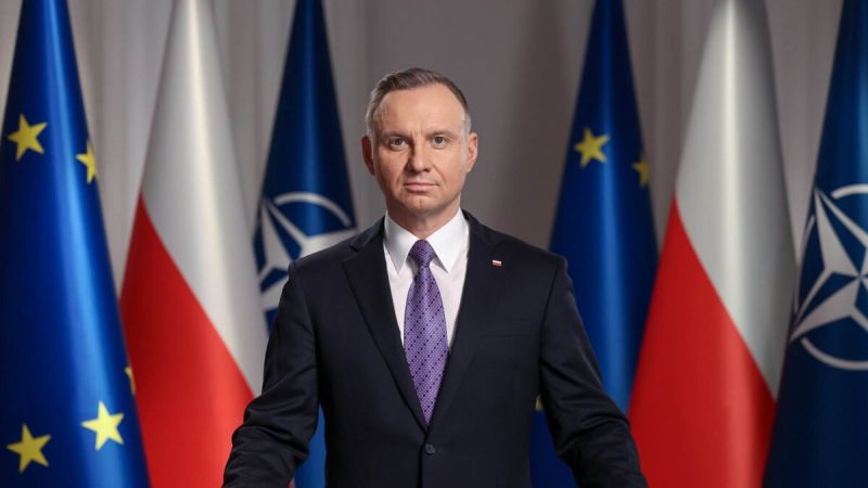Дуда відреагував на заклики забрати у Зеленського польський орден