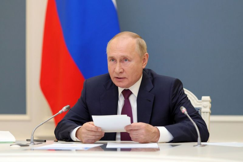 Відповідь Путіна Токаєву щодо припинення війни: головне