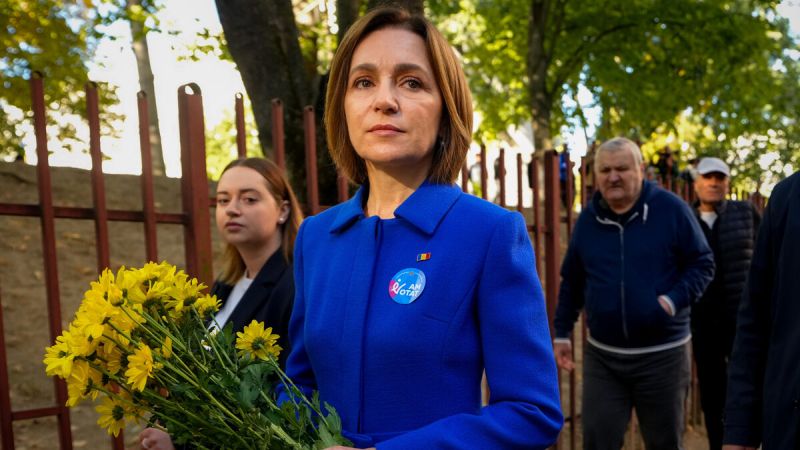 Санду розповіла, скільки біженців з України готова прийняти Молдова взимку